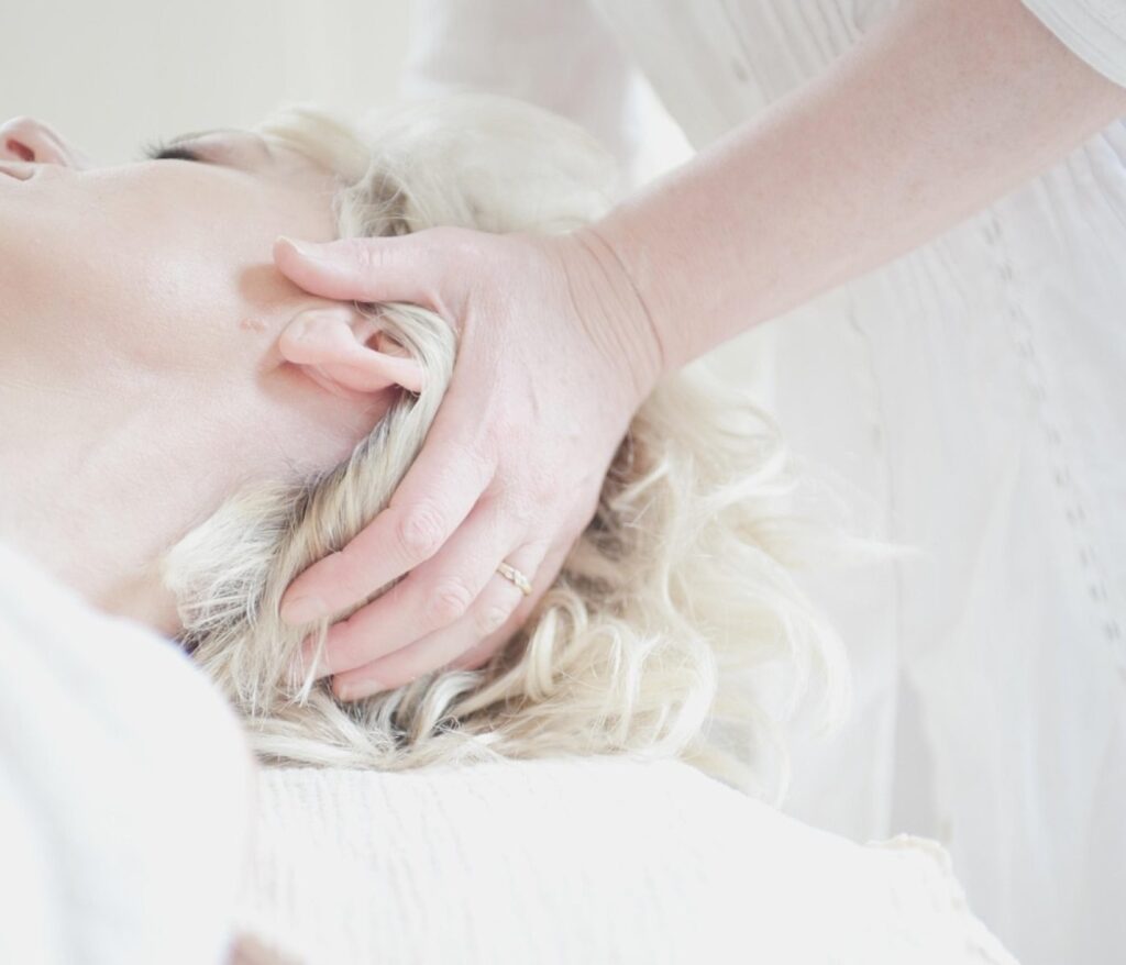 Unternehmen verstehen, erfolg gestalten 11 Dorn-Breuss-Massage Anleitung: Rückenschmerzen selbst lösen